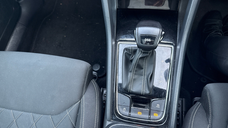 Skoda Karoq 1.5 TSI Sport Line 5dr DSG Petrol Estate